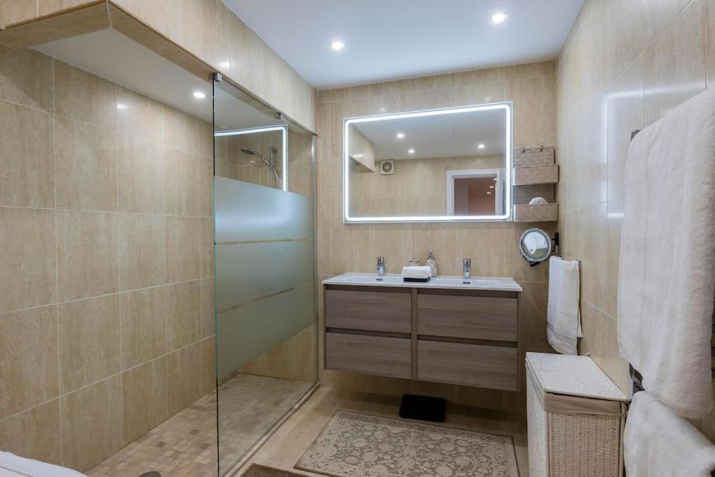 Luxurious In The Heart Of Puerto Banus Appartement *