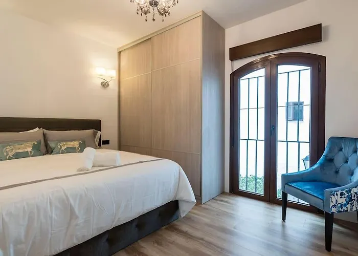 Luxurious Apartment In The Heart Of Puerto Banus