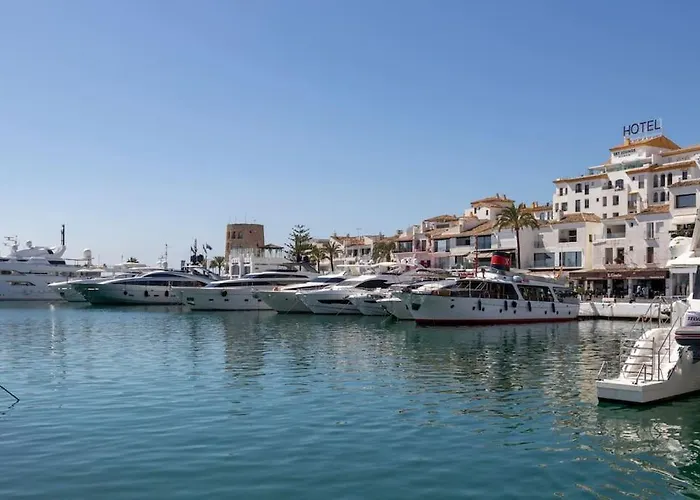 Luxurious Apartment In The Heart Of Puerto Banus